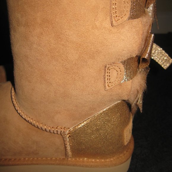 UGG Bailey Bow Glitz Boots Brown w/Metallic Bow Women Euro 36 or US 5.5 -6 NEW - Picture 7 of 9